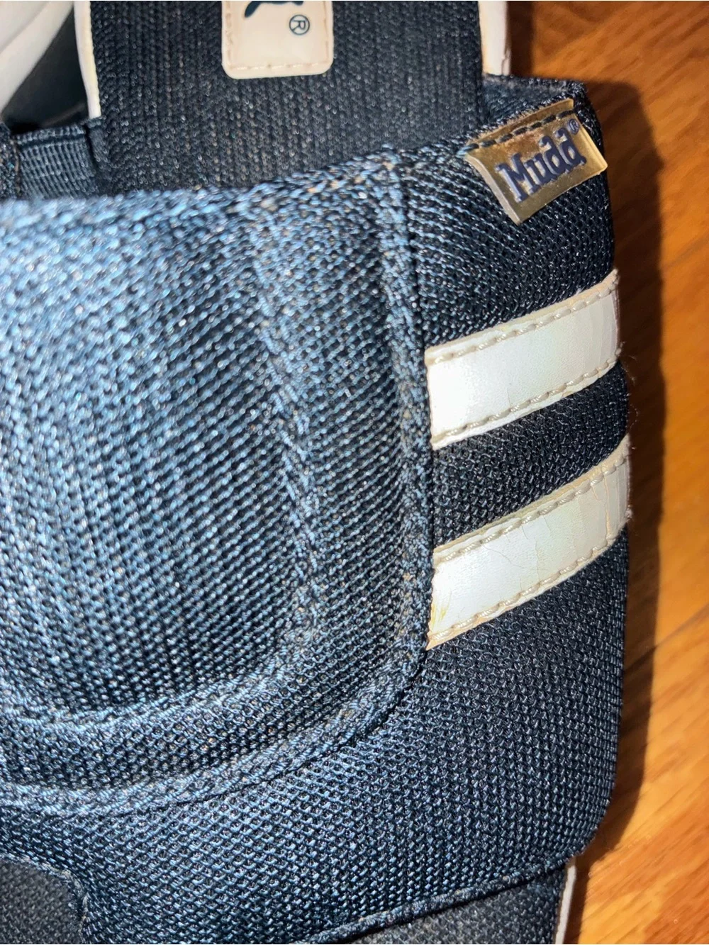 Y2K Vintage Mudd Navy Sporty Slide Platform Sandals with White Accent Stripes